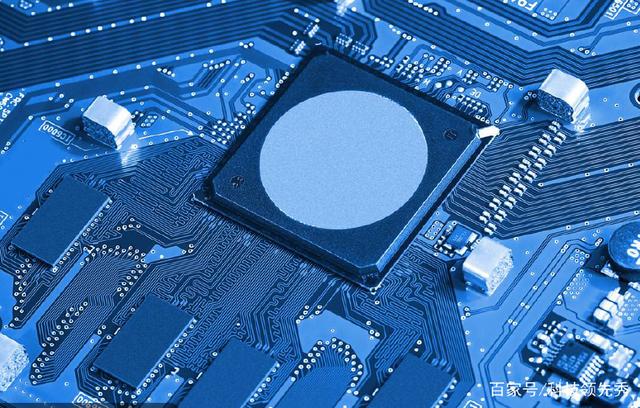 給人類社會帶來了很大改變的微電子技術(shù),其實距離我們的生活很近